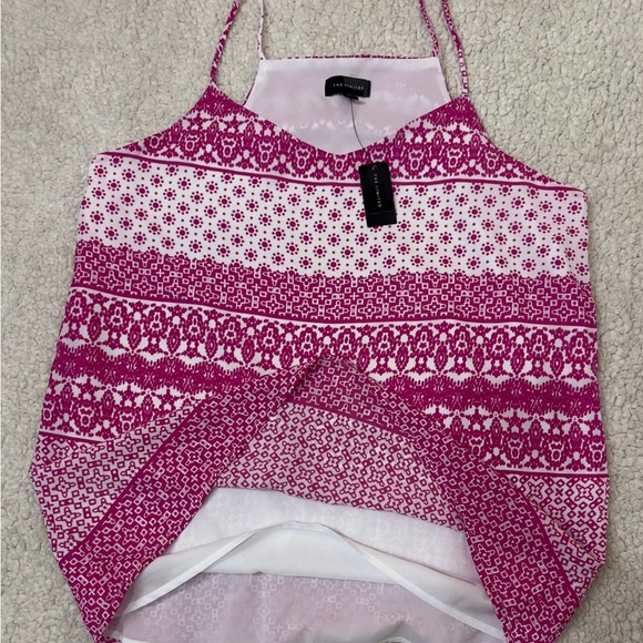 NWT THE LIMITED Pink and White Patterned Tank Top - Picture 4 of 9